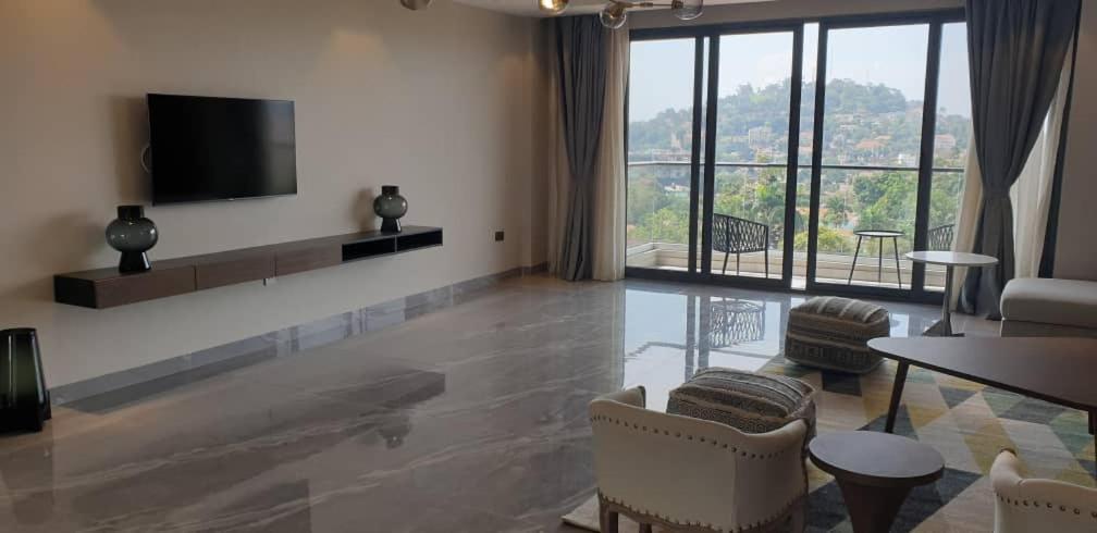Zara Garden Hotel And Apartments Kampala Exterior foto